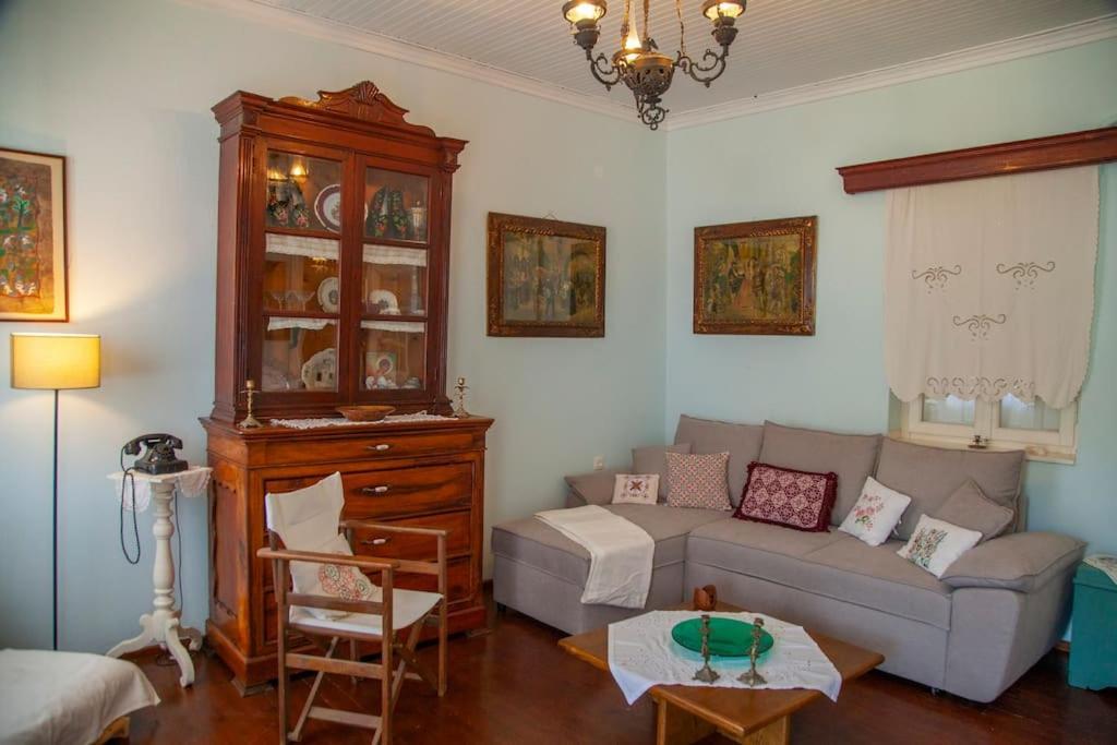 The Magnolia Villa Skopelos Town Exterior photo